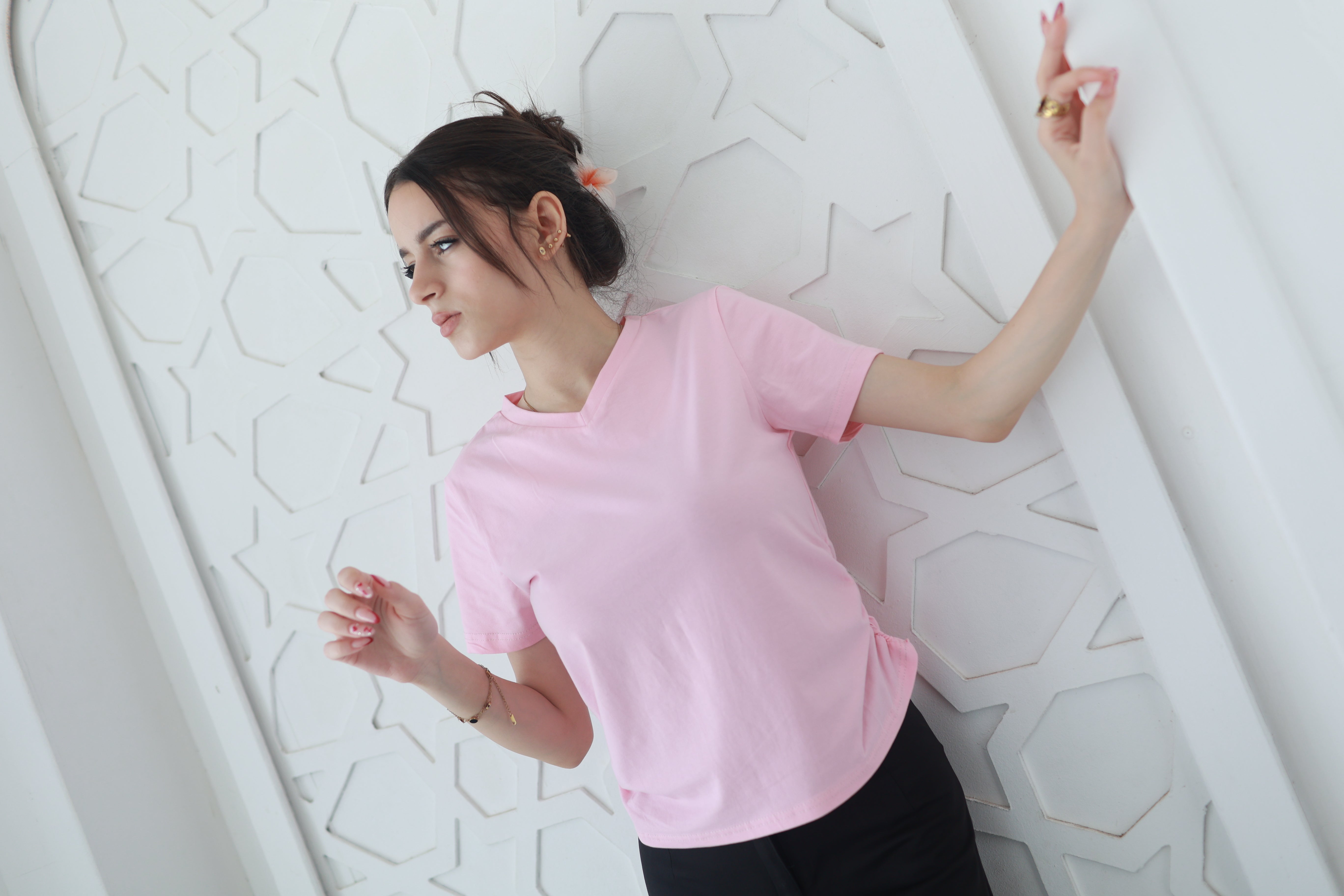 The V Neck Cotton Basic